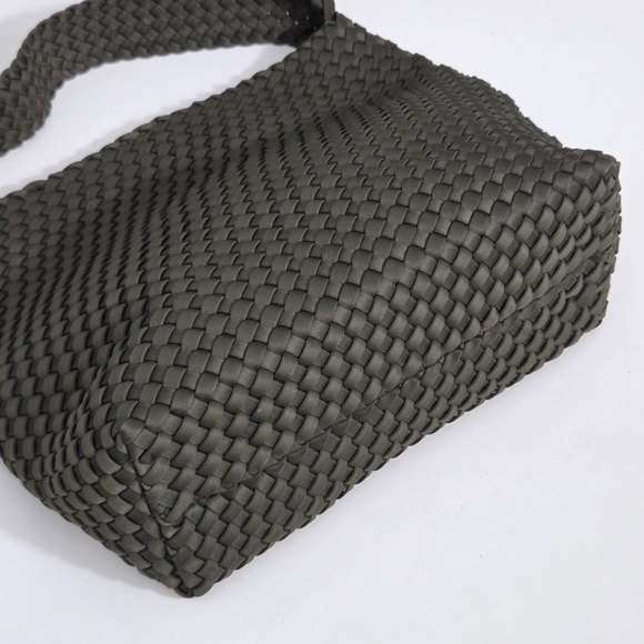 EXCELLENT NAGHEDI NOMAD MEDIUM HOBO - OLIVE GREEN - Picture 9 of 9